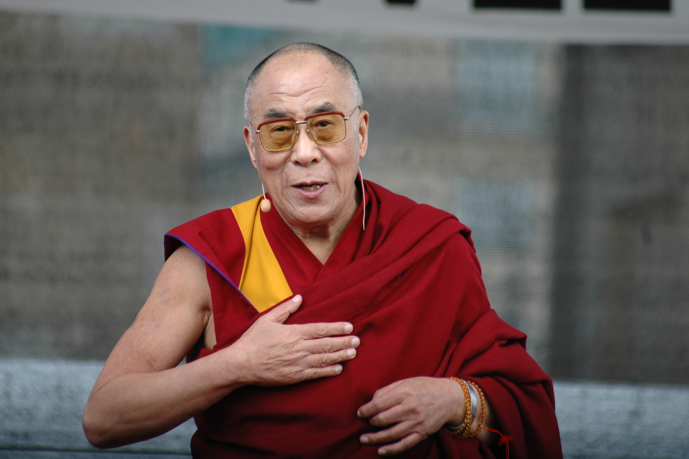 Risultati immagini per dalai lama